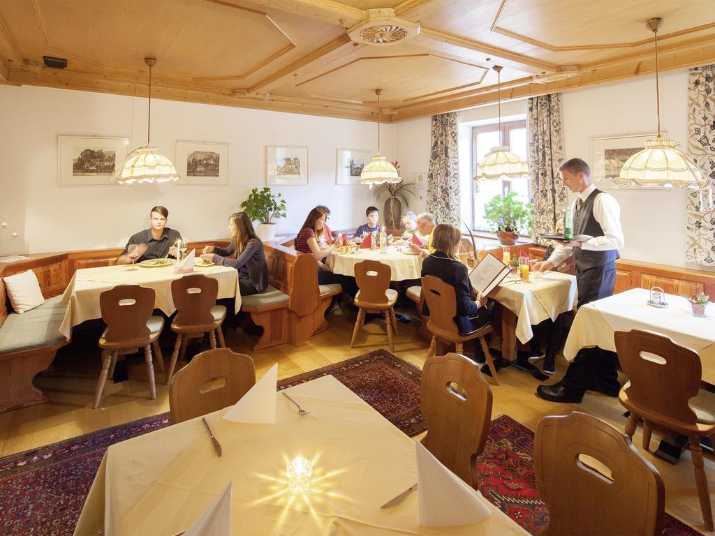 Gasthof Zur Traube Grein Extérieur photo